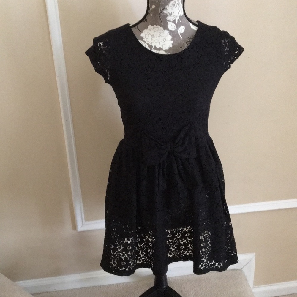 Girls dress